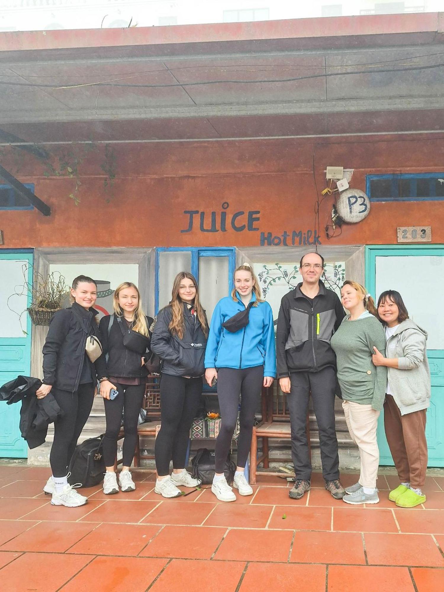 Sapa Tatu Homestay エクステリア 写真